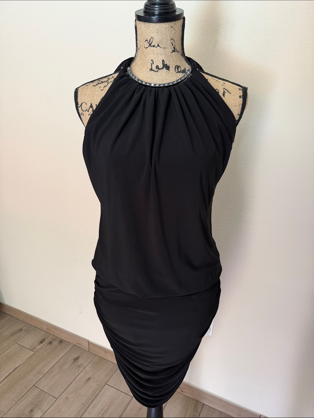 CACHE Black Dress - Classic Evening Style